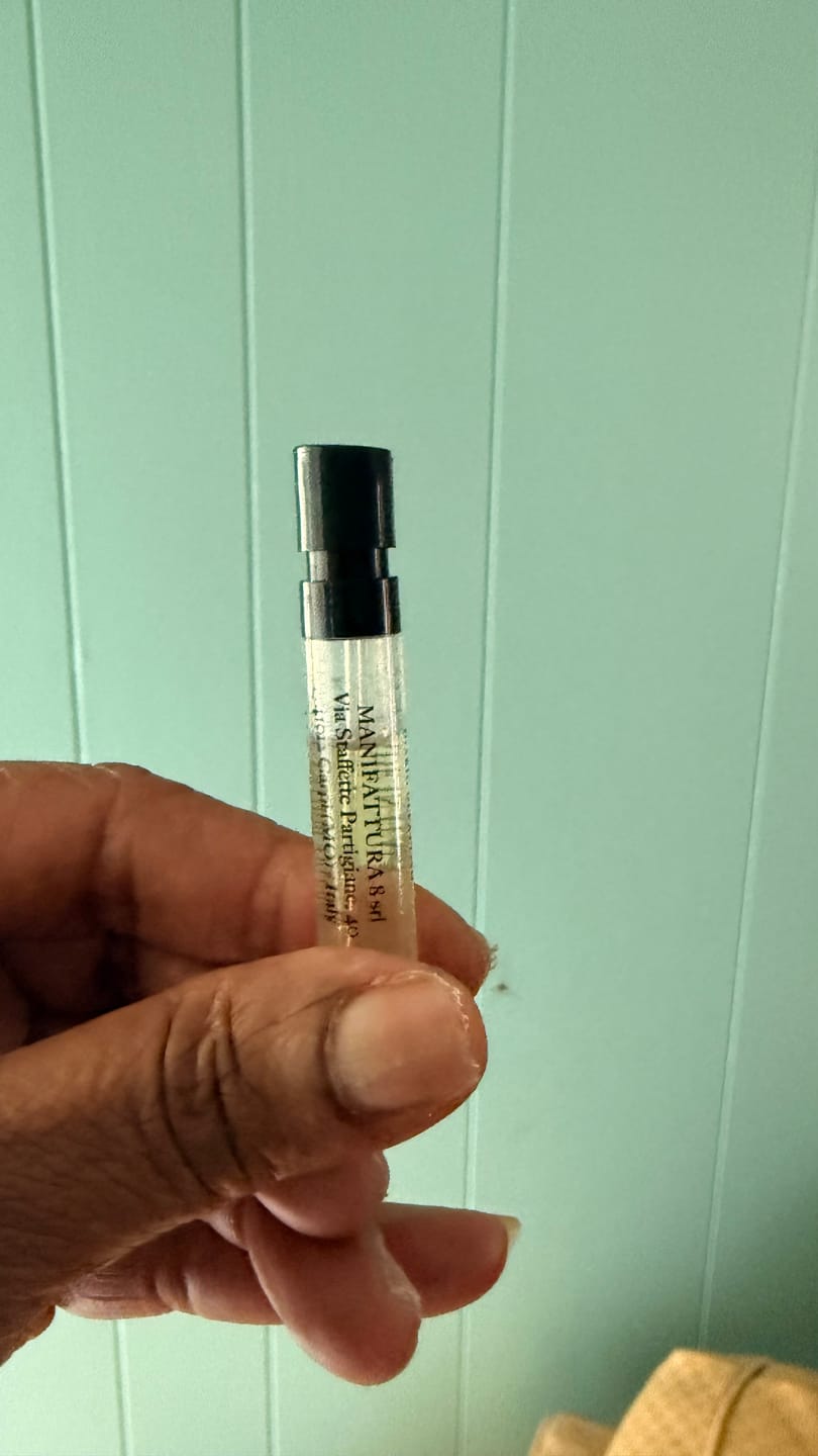 Customer photo review of Apricot Innocence