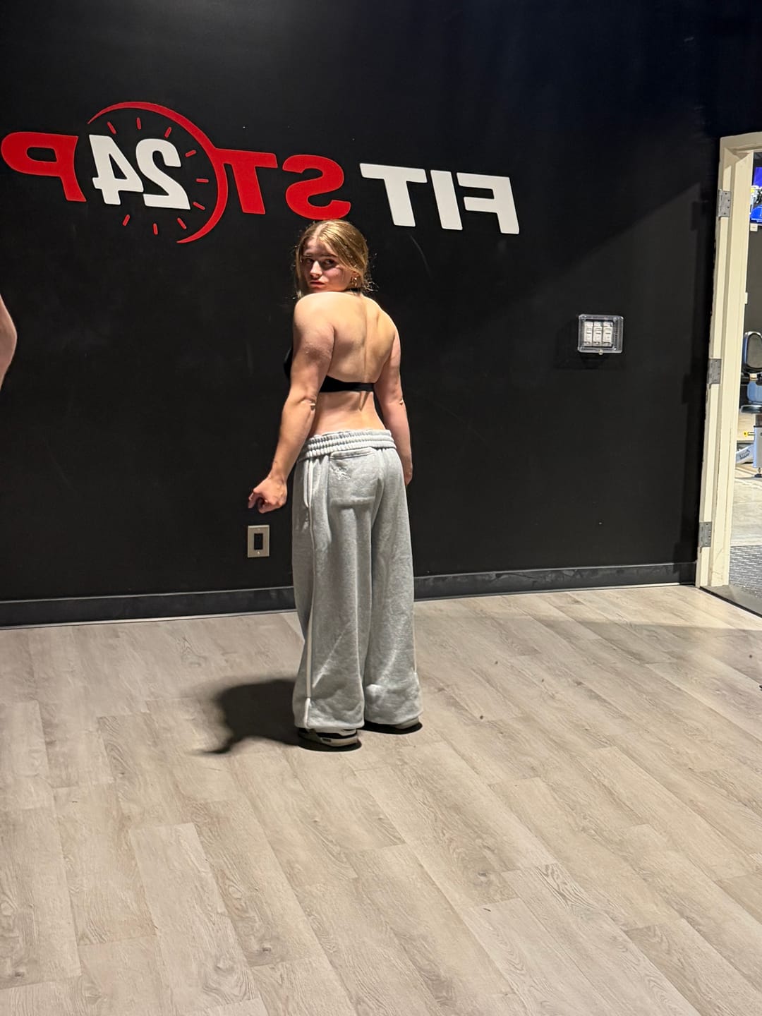 Customer photo review of W239 - Streak Joggers