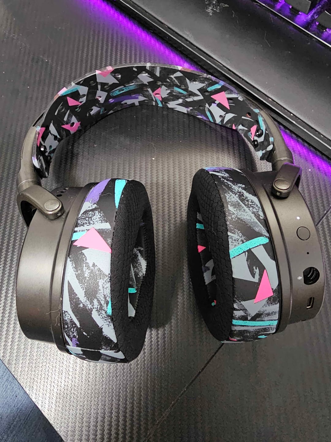 Customer photo review of Audeze Maxwell Headband & Earpad Upgrade Kit – WC Mod Kit Maxwell V2
