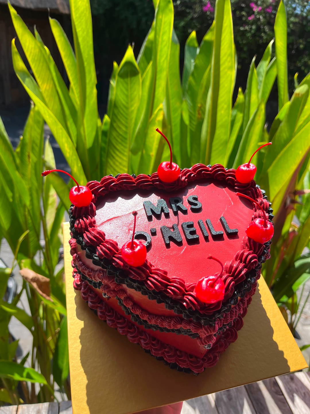 Customer photo review of 🎂 Birthday Cake – Delivery in Bali