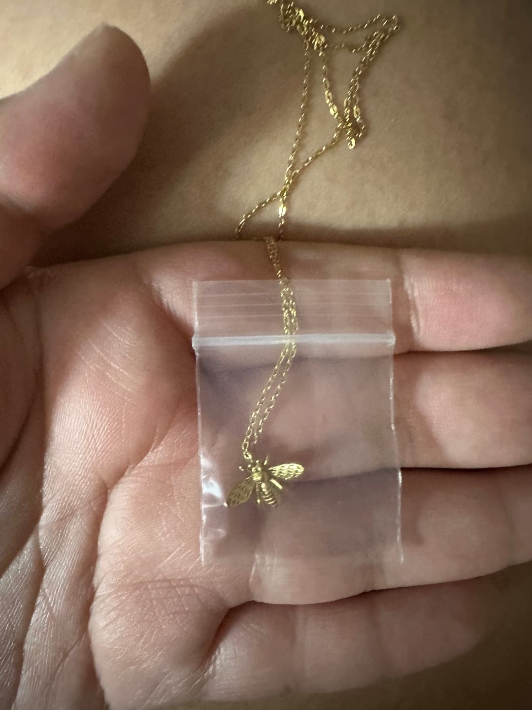 Customer photo review of Collar Queen Bee