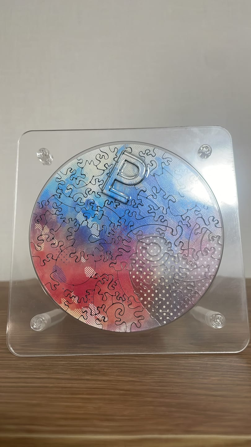 Customer photo review of 【６月入庫分予約】宇宙の破片 PLUTO 冥王星と専用フレームセット