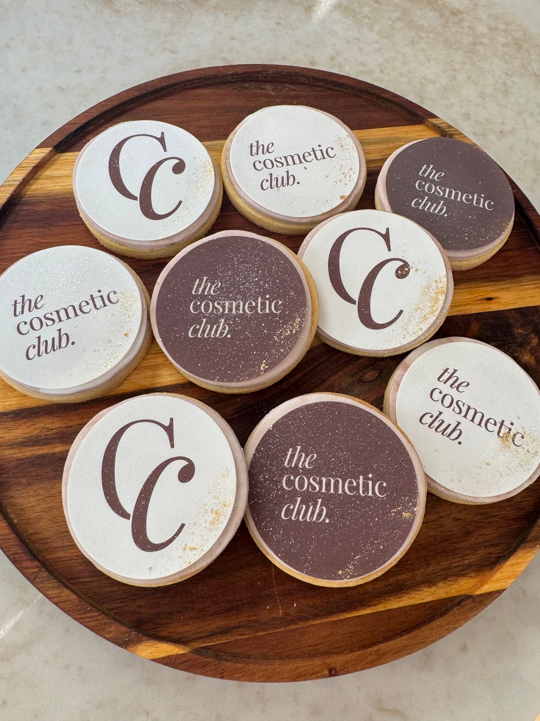 Customer photo review of 12 x 6.35 cm Round Standard Cookie Edible Icing Images