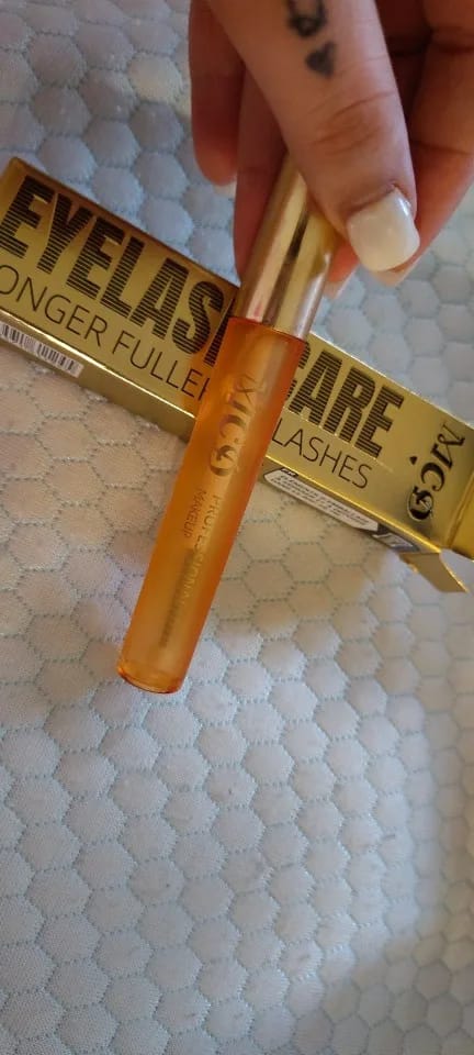 Customer photo review of BROWFI™ - Perfect Eyebrows in 5 seconds