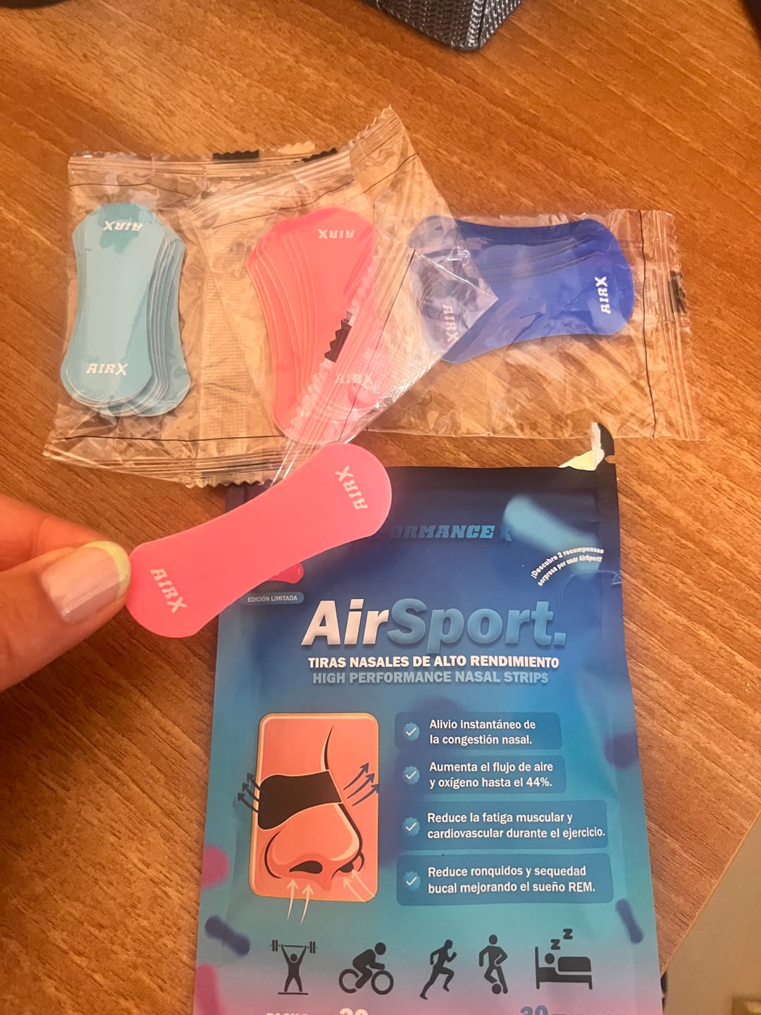 Customer photo review of AirSport® Multicolor Tiras Nasales de Alto Rendimiento