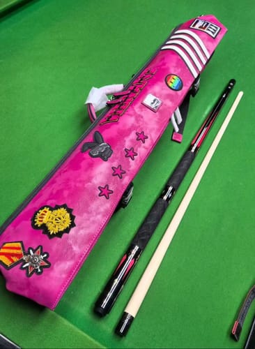 Customer photo review of Lizard Rainbow Series Cue Case 3B4S