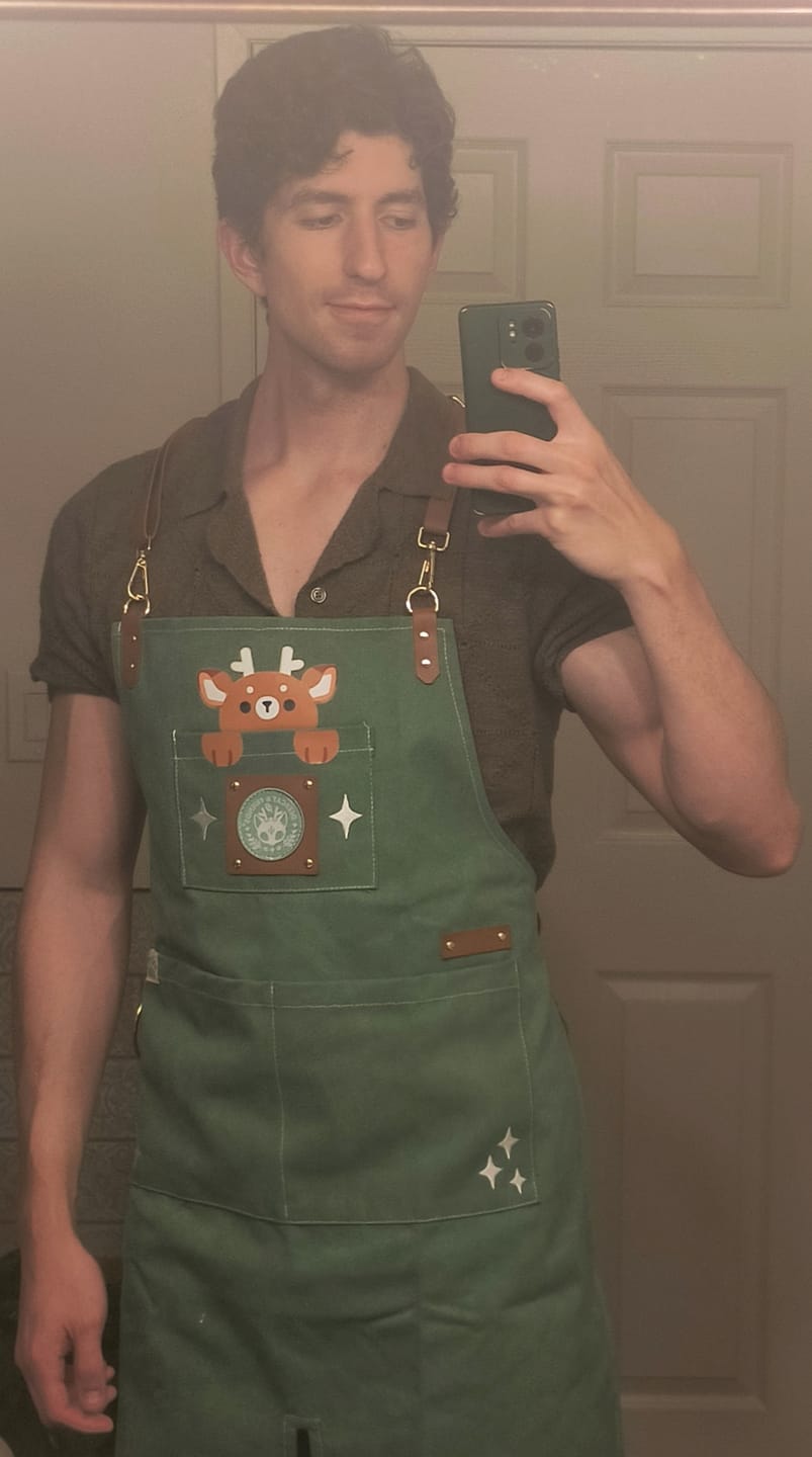 Customer photo review of DeerCat Waxed Canvas Work Apron