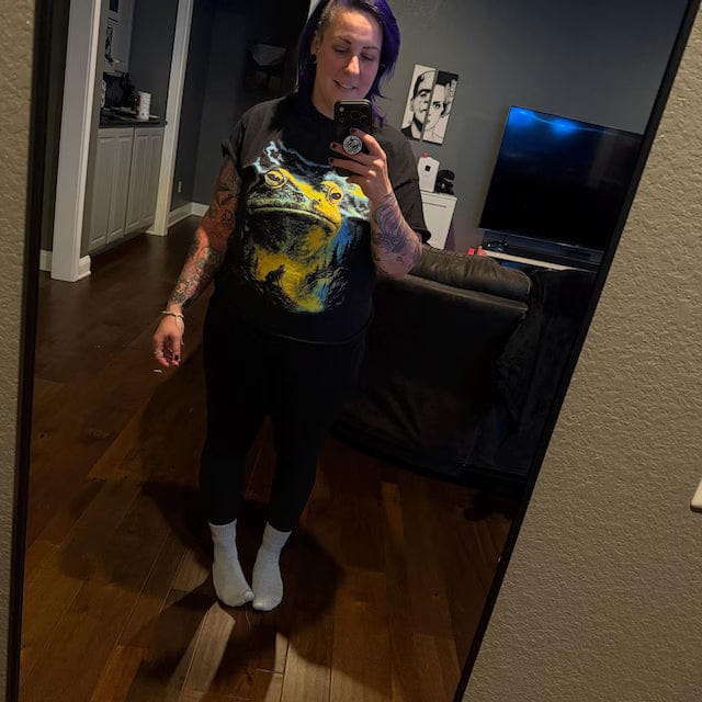 Customer photo review of Frog Howling to the Moon