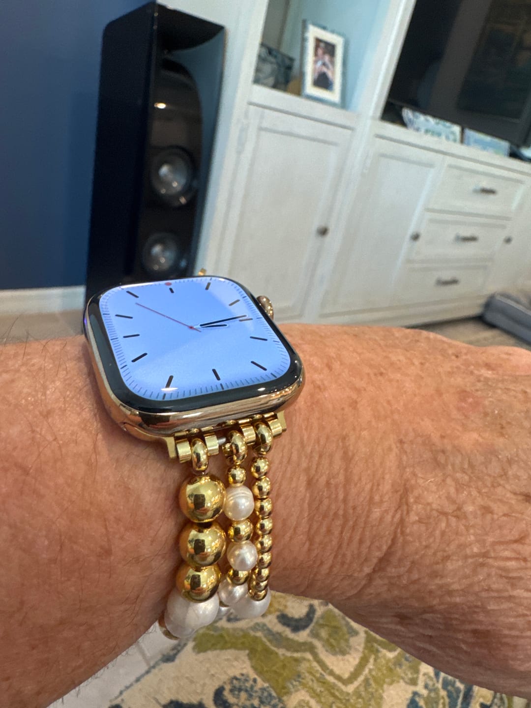 Customer photo review of Golden Freshwater Pearl Stretch Apple Watch Strap