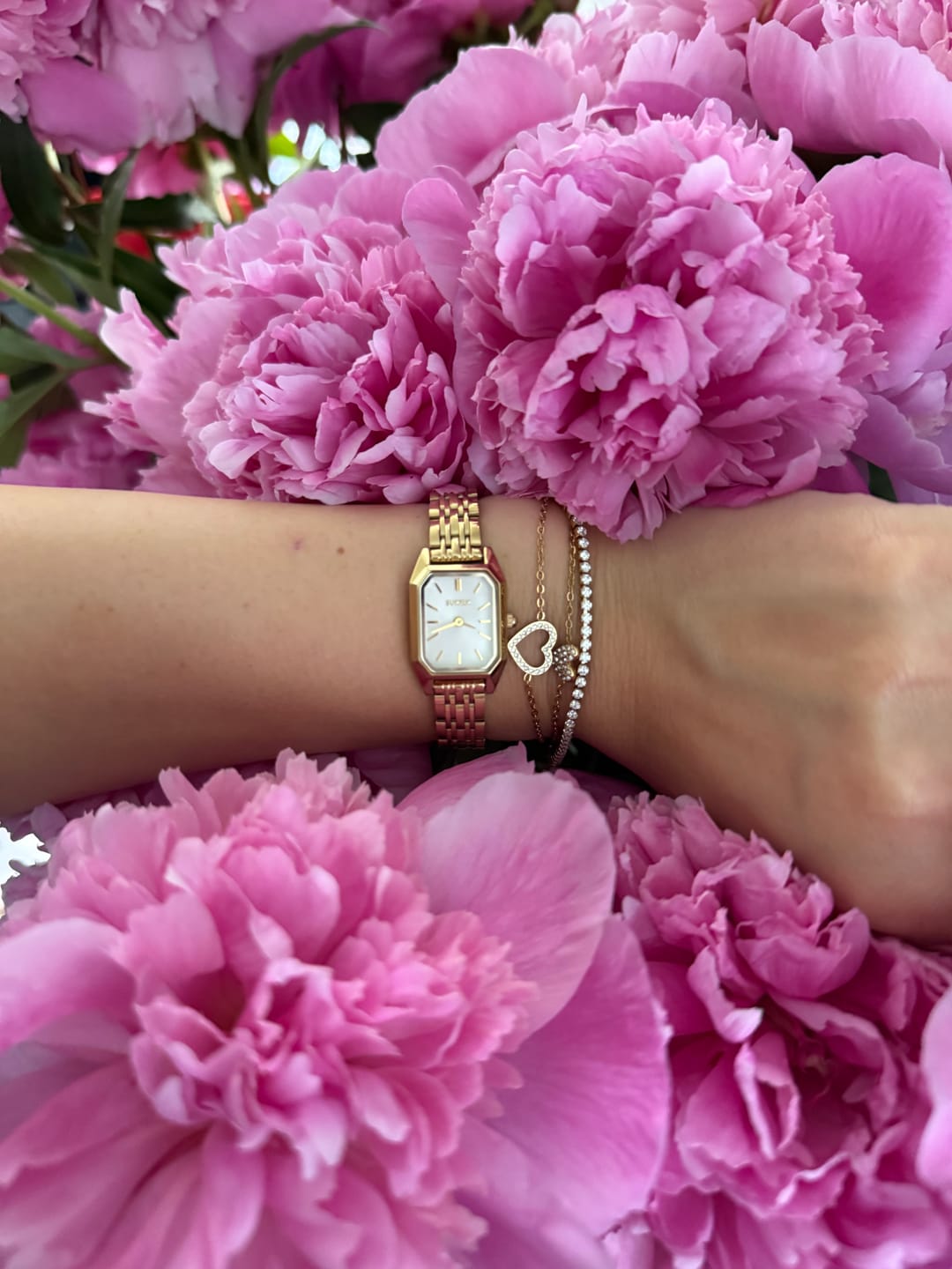 Customer photo review of Ava Petite Gold White Bracelet