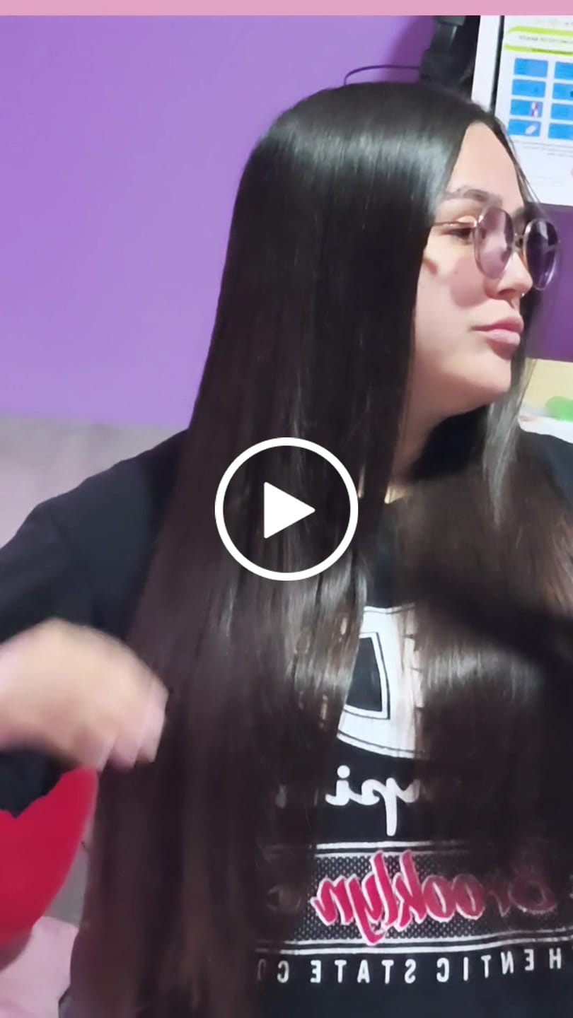 Customer video review of Crema Suavizante Anti Frizz Affixx 4 Elgon