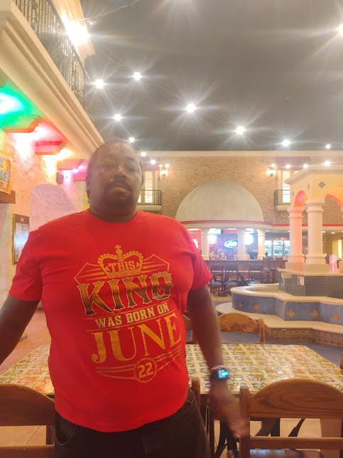 Customer photo review of QUEEN 14TH JULY UNISEX SHIRT