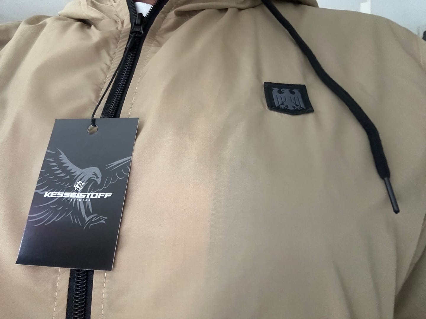 Customer photo review of Windrunner "Adler" Beige