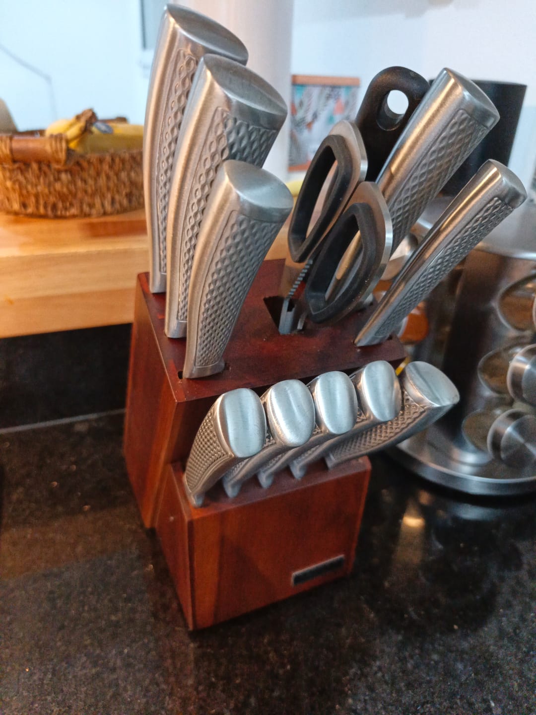 Customer photo review of Taco de Cuchillos Sakura De Acero Inoxidable - 14 Piezas