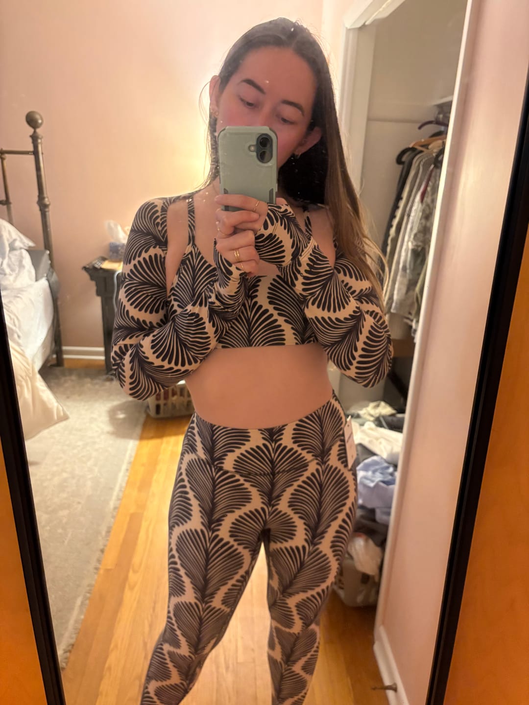 Customer photo review of Icon Legging - Palm