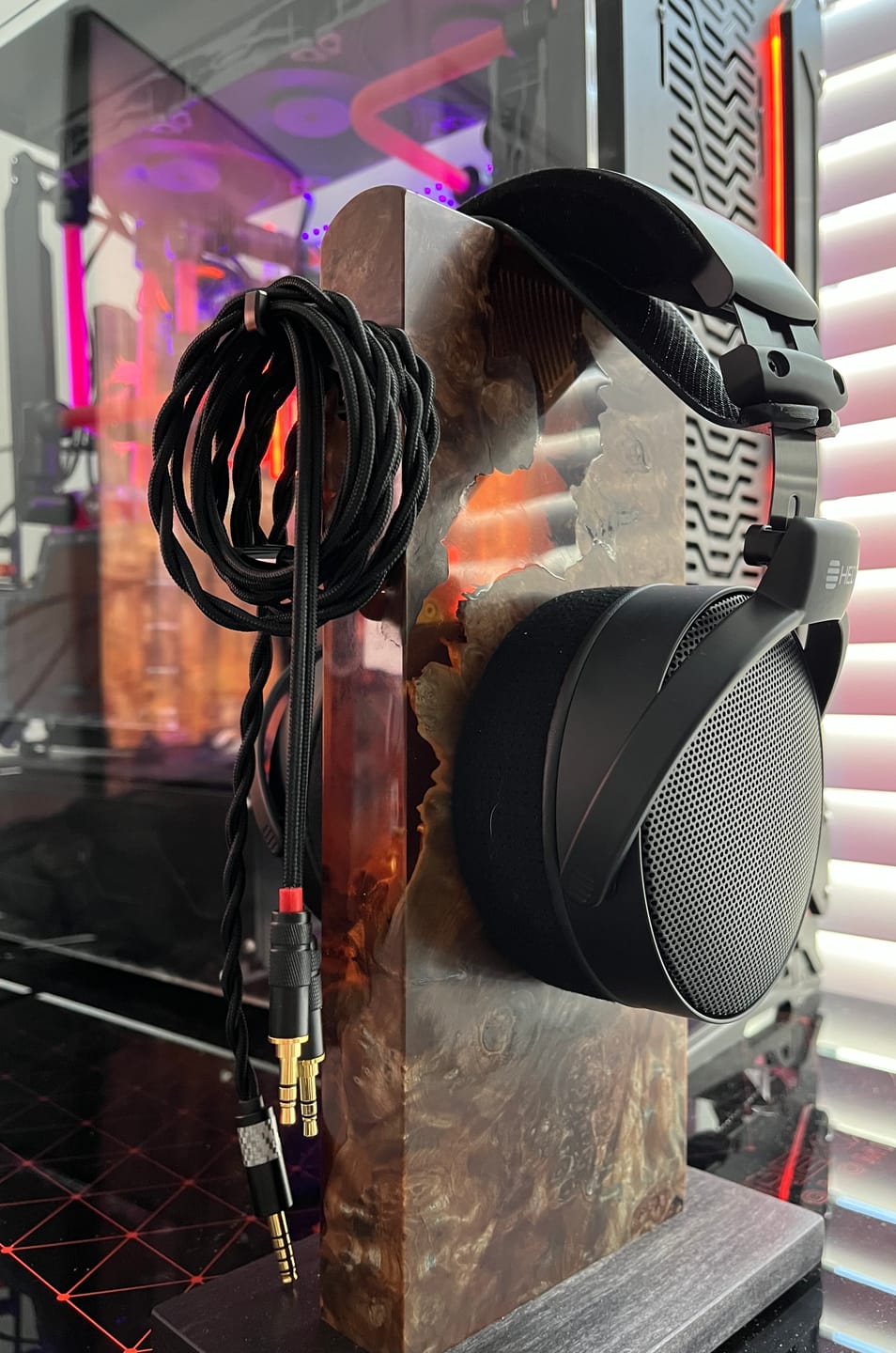 Customer photo review of HEDD Audio HEDDphone D1 Headphones