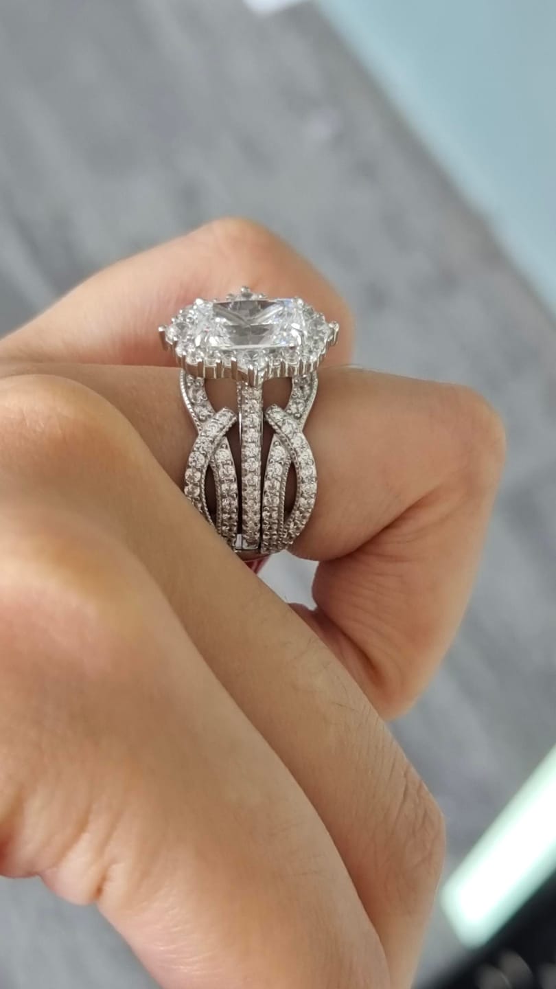 Customer photo review of S925 3.0Ct Radiant Cut Black Stone/White Stone Halo Insert Wedding Ring Set For Women In Sterling Silver