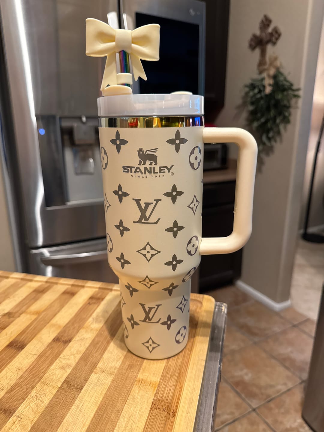 Customer photo review of Designer Holographic 40 OZ Insulated Car Cup - Limited Edition❤️