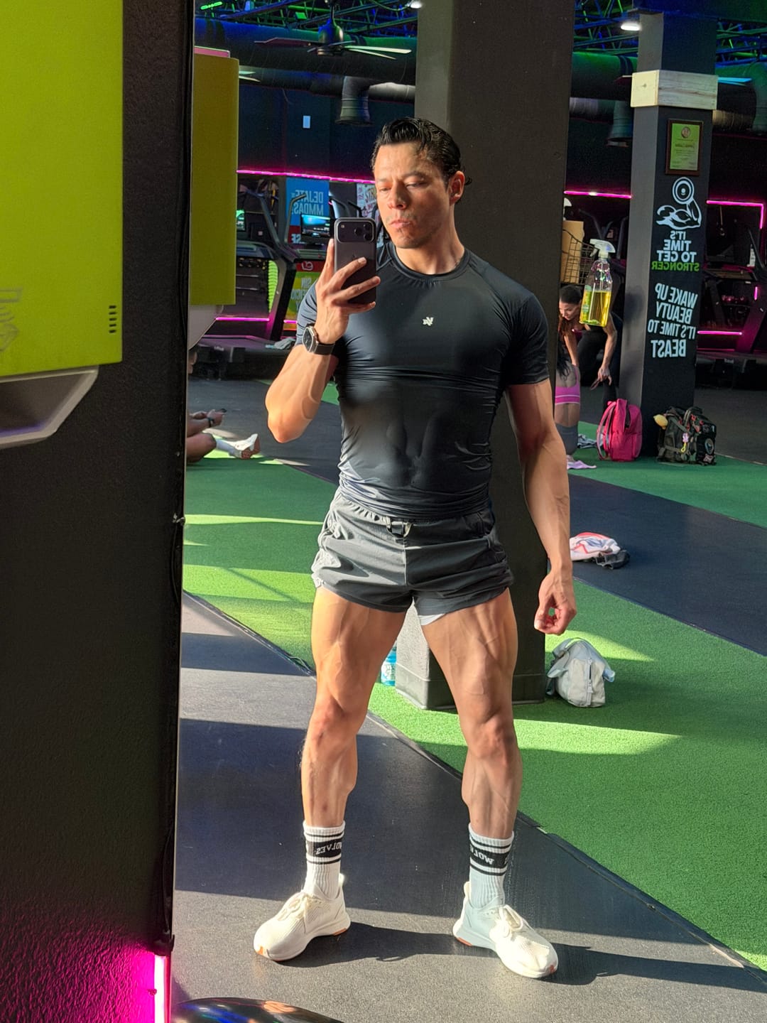 Customer photo review of 4282 - Posture Compression Tees