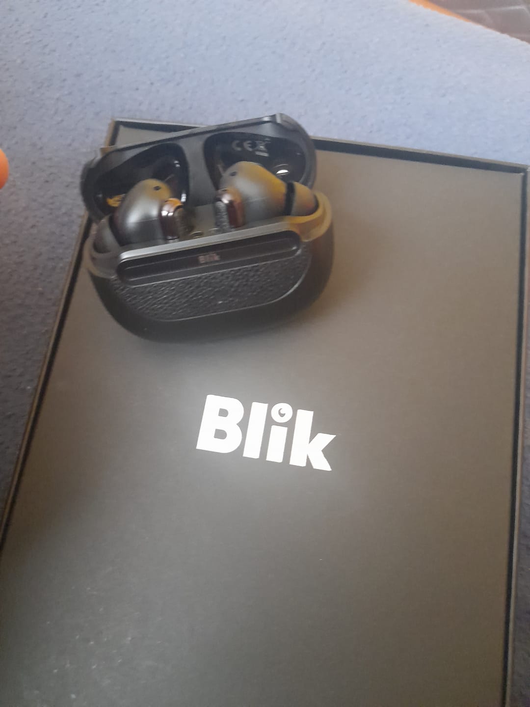 Customer photo review of Audifonos Bluetooth Blik Air950 Cancelación de ruido 40 hrs