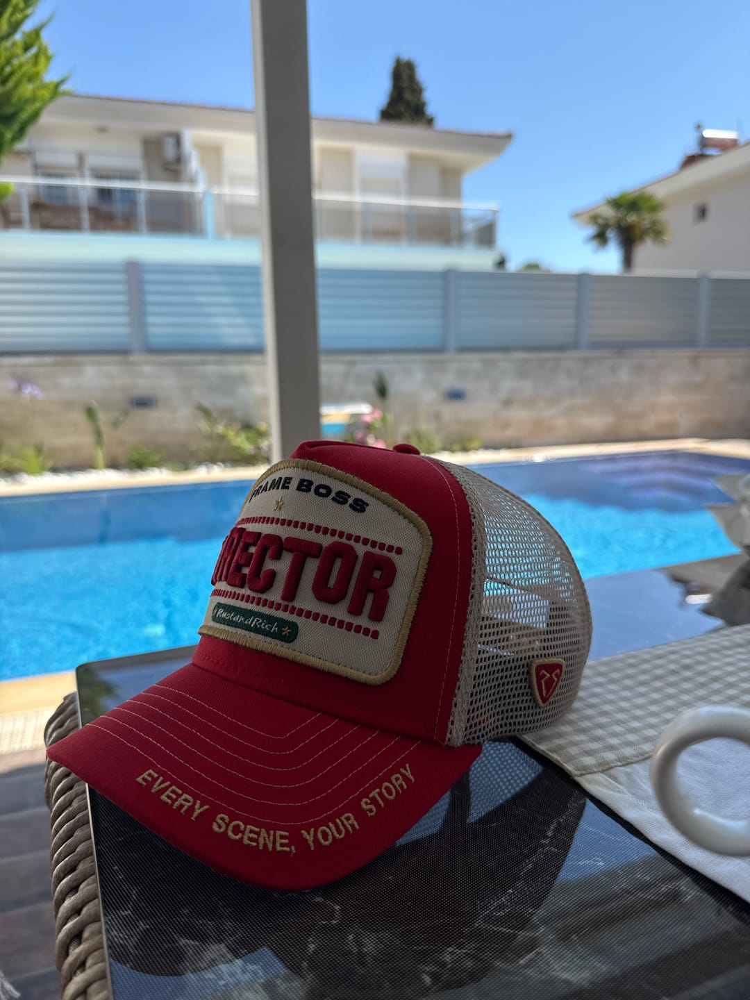 Customer photo review of Trucker Hat - Professional Collection - Director - Kırmızı