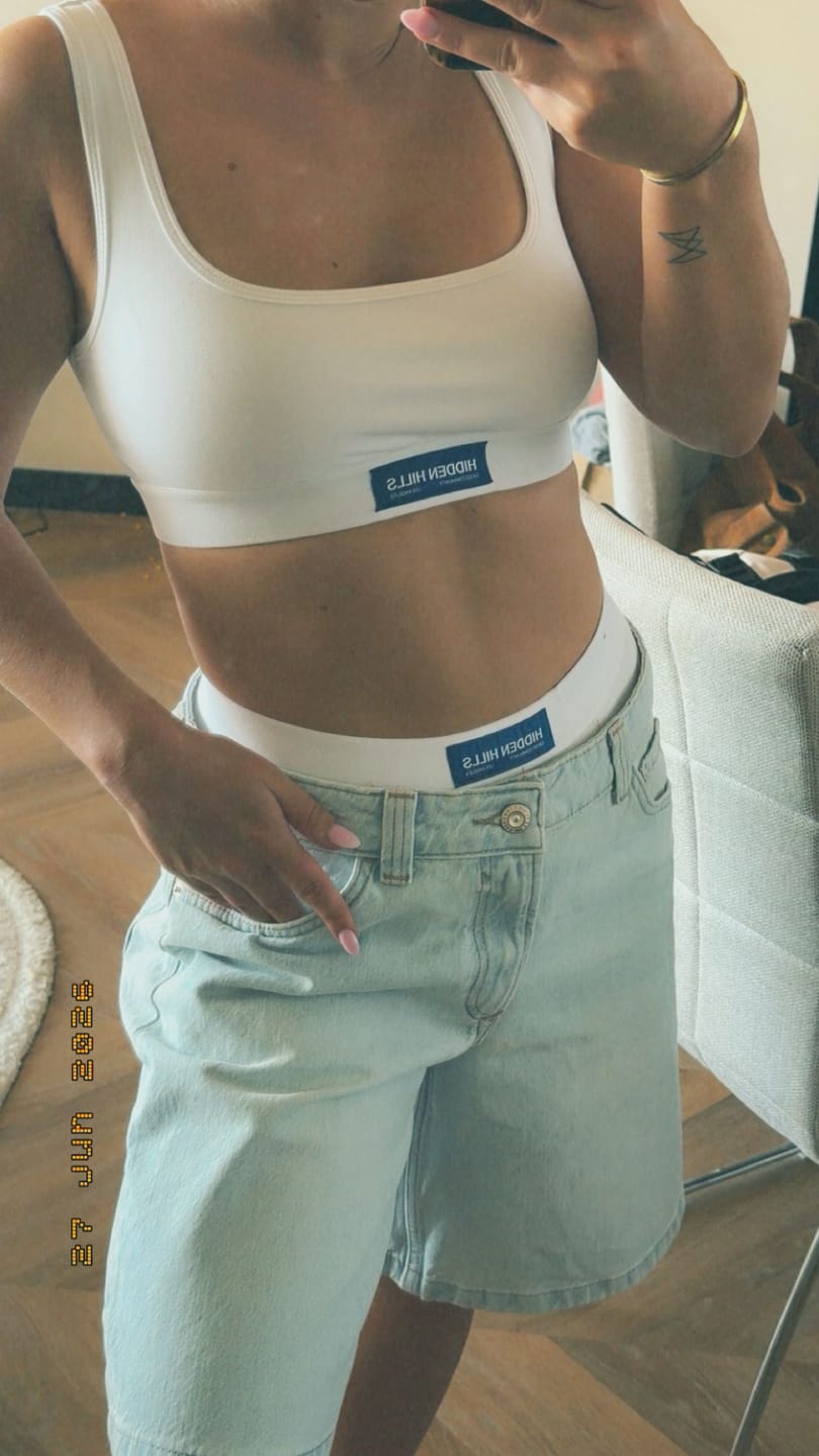 Customer photo review of LABEL BRA TOP WHITE