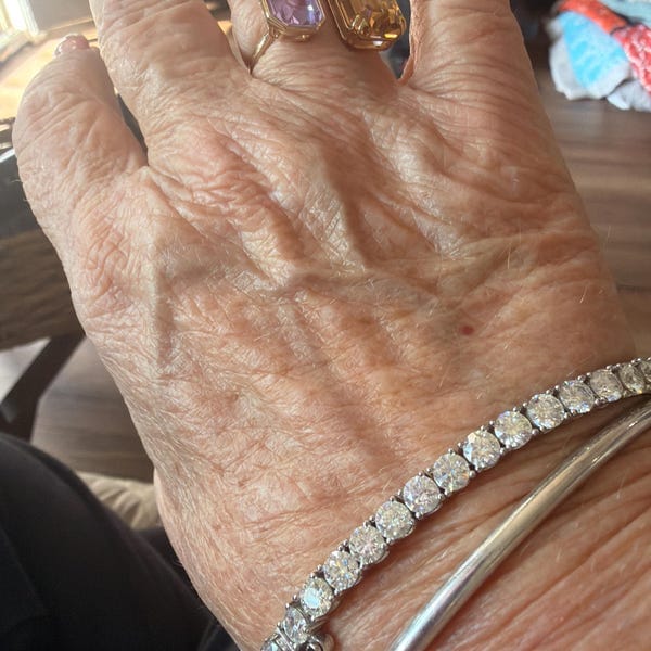 Customer photo review of Clara VVS1 Moissanite Round Cut Tennis Bracelet