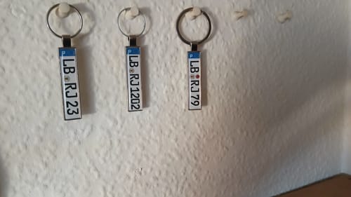 Customer photo review of Kennzeichen Schlüsselanhänger Mini Nummernschild Metall