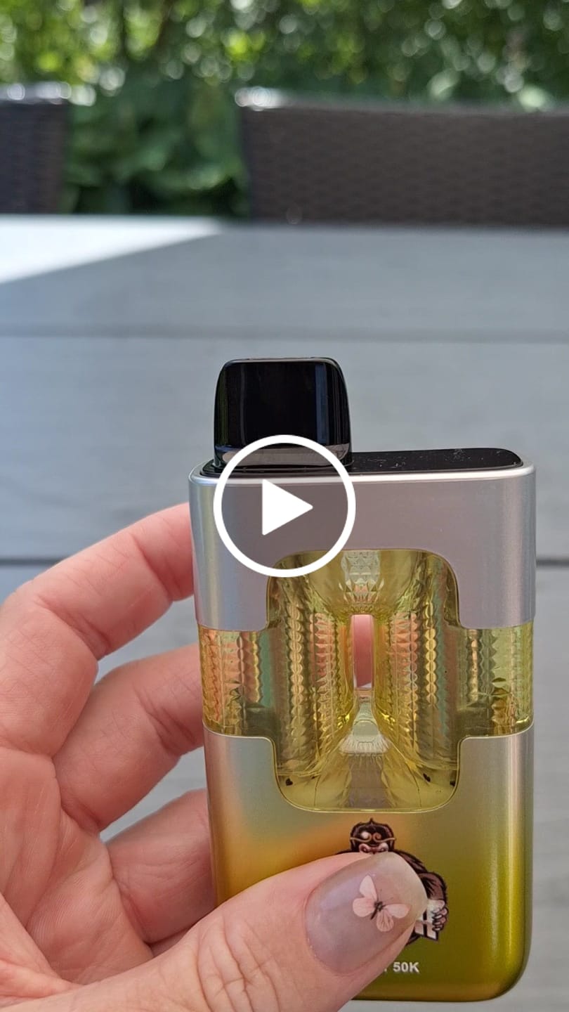 Customer video review of Fumot Eco 2 in 1 50000 Puffs Disposable Vape