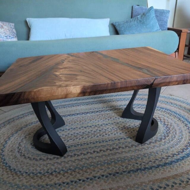 Customer photo review of Bench Legs 117/130 Uzar 16" H for Live Edge Table Top, DIY Projects