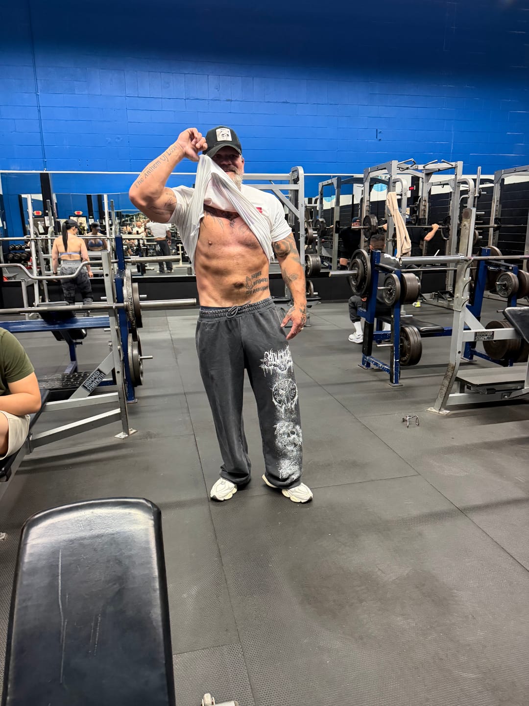 Customer photo review of 2116 - Dynasty Sweats