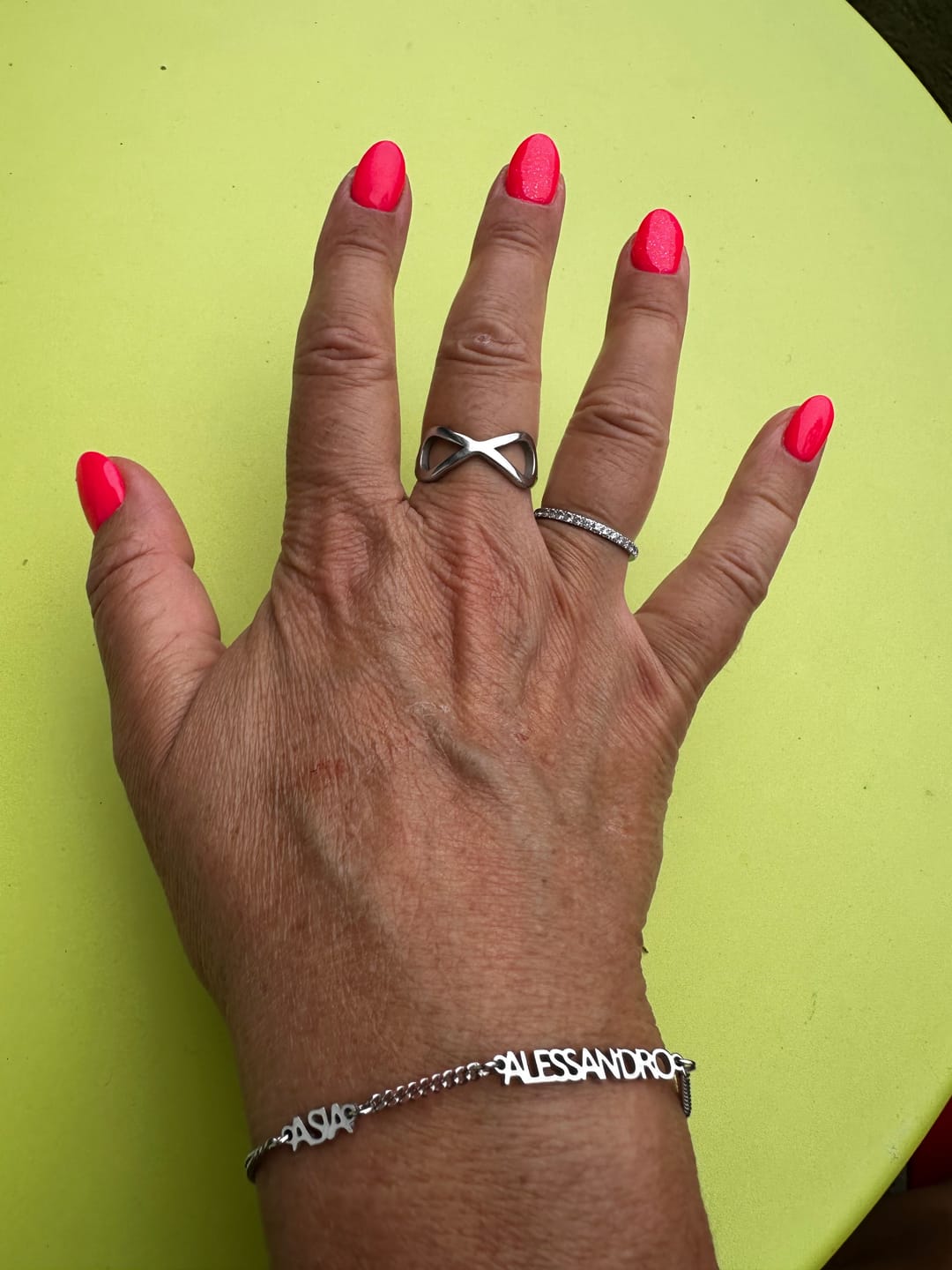 Customer photo review of Bracciale personalizzato con nome