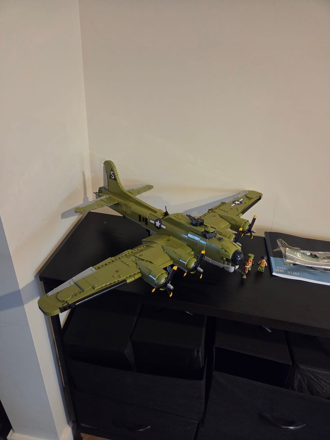 Customer photo review of B-17 Flying Fortress | 1270 PCS