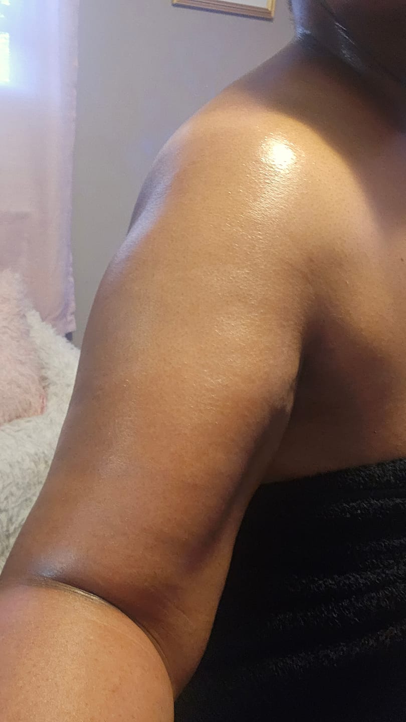 Customer photo review of Yummy Organic Body Wash - Hydrating & Juicy Daily Use