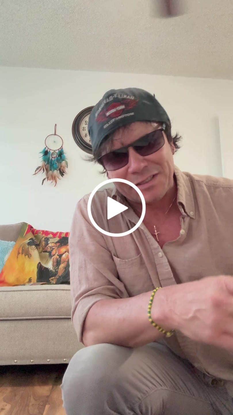 Customer video review of Manowar CD Gods Of War Limited Steelbook Edition