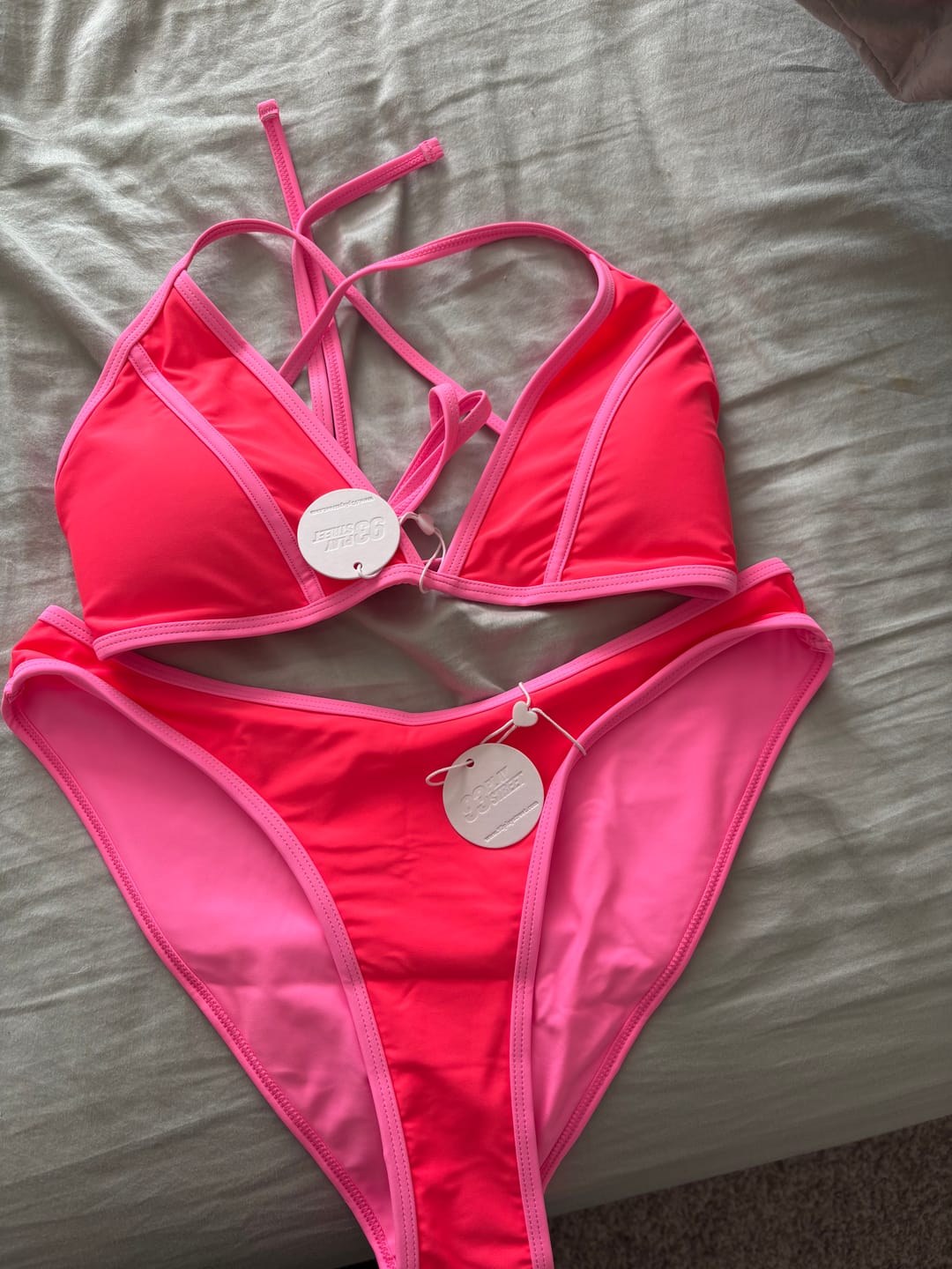 Customer photo review of JESSIE Melon Pop Classic Bikini Bottoms