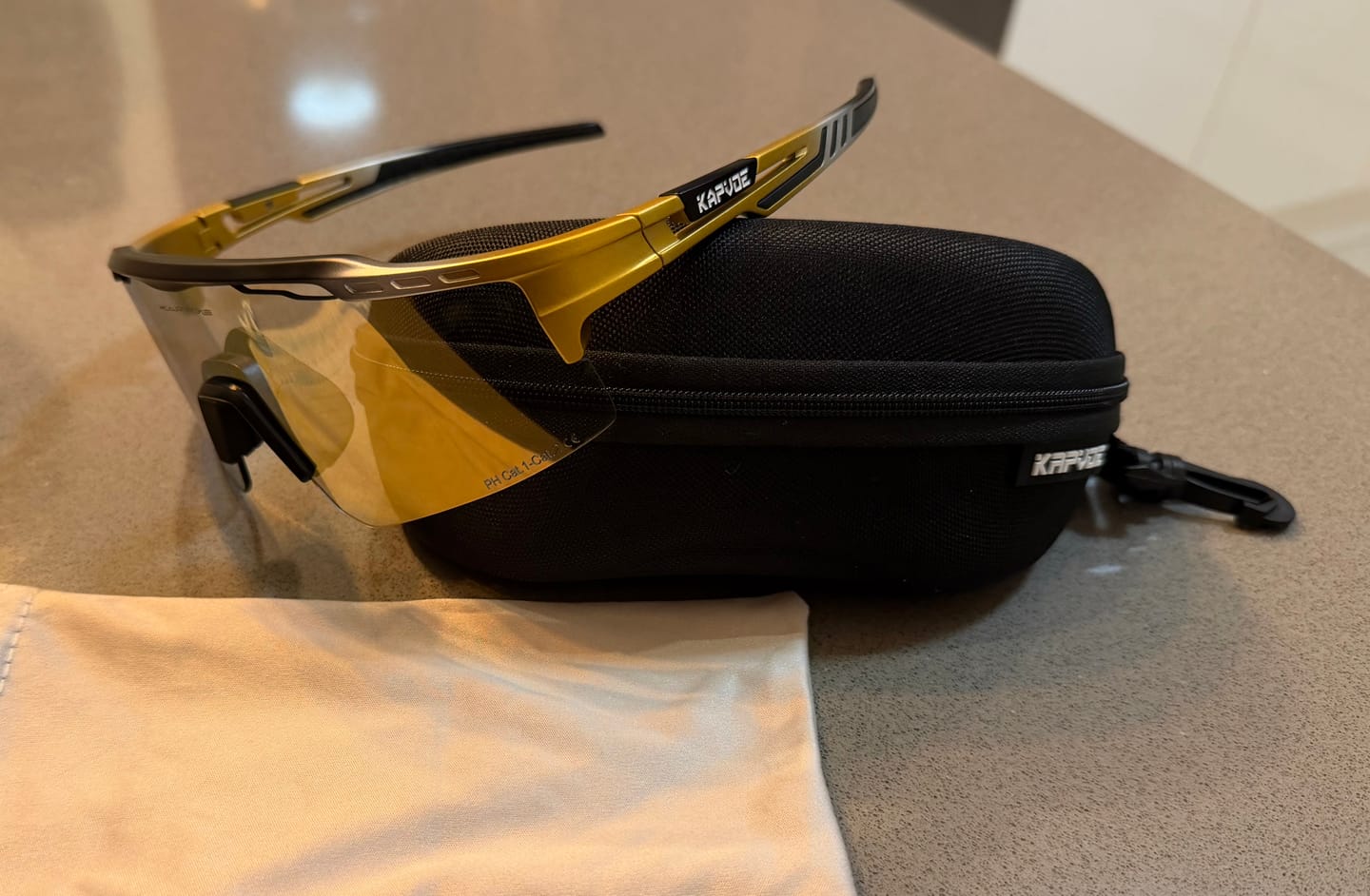 Customer photo review of REVO Kapvoe X75 Photochromic Sunglasses