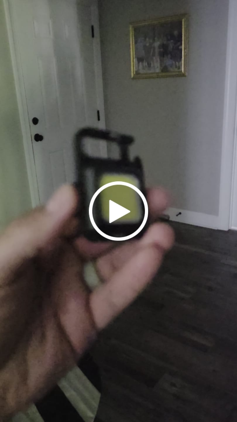 Customer video review of 80Eighty® Mini 3-1 Flashlight Keychain