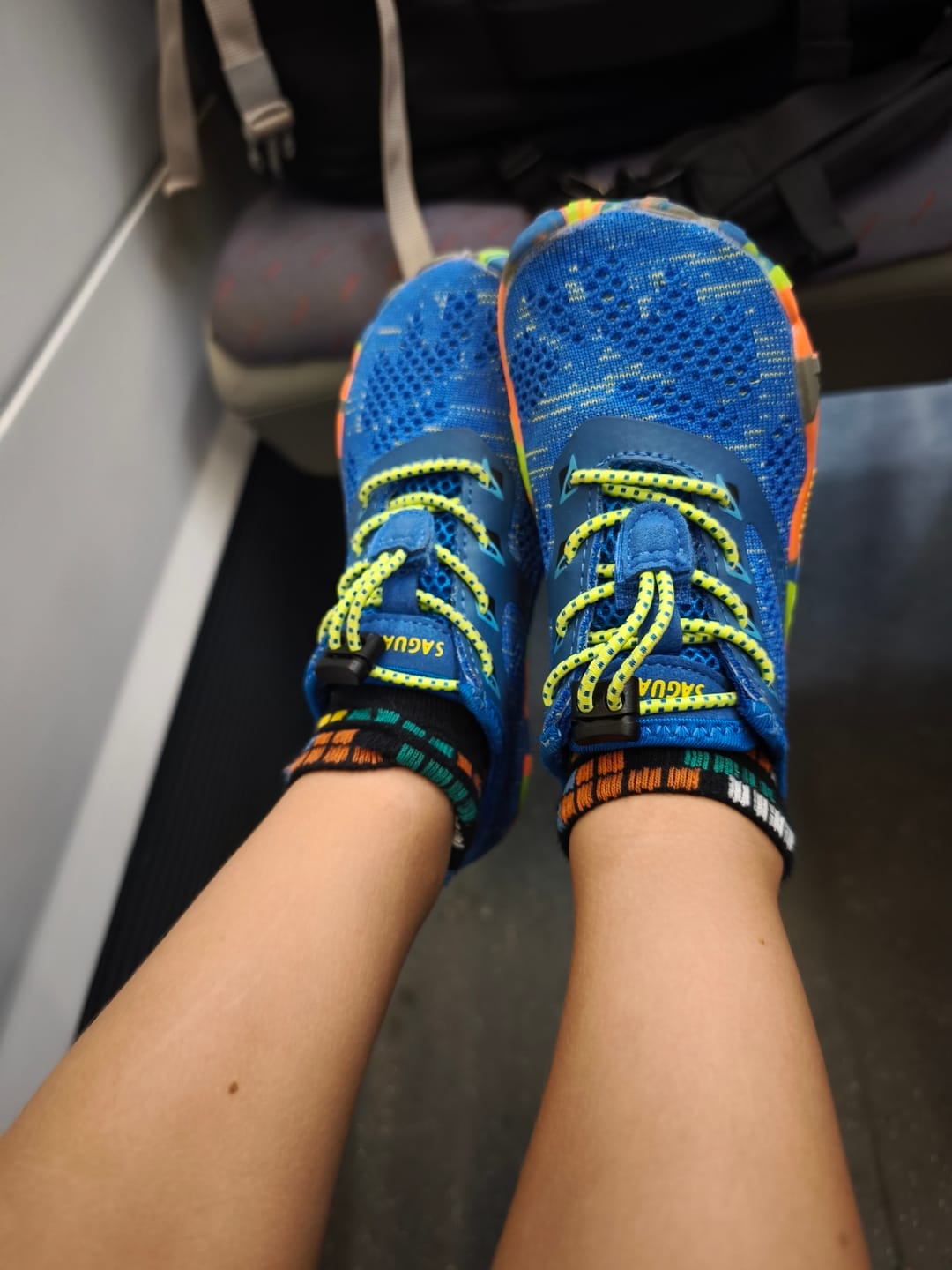 Customer photo review of Niños Smart Ⅰ - Zapatos Barefoot