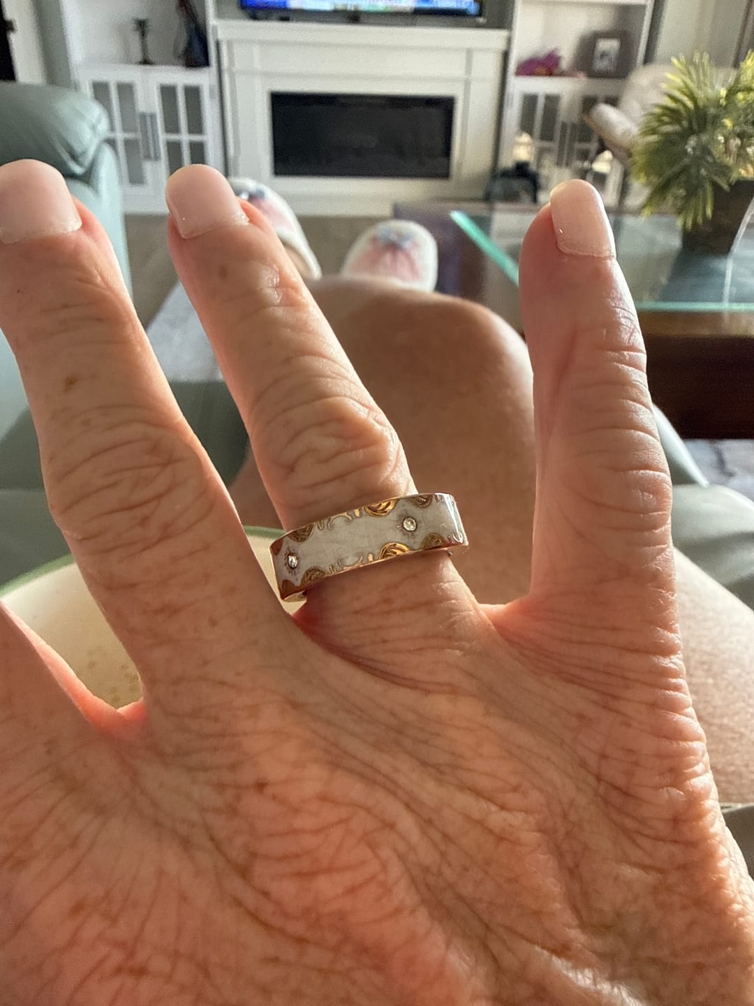 Customer photo review of Pulserive Smart Ring, Sleep Tracker, Activity & Fitness Tracker, Blood Pressure& Oxygen Tracker