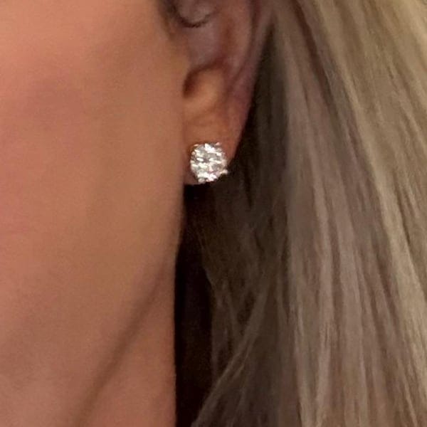 Customer photo review of Classica VVS1 Round Moissanite Solitaire Stud Earrings
