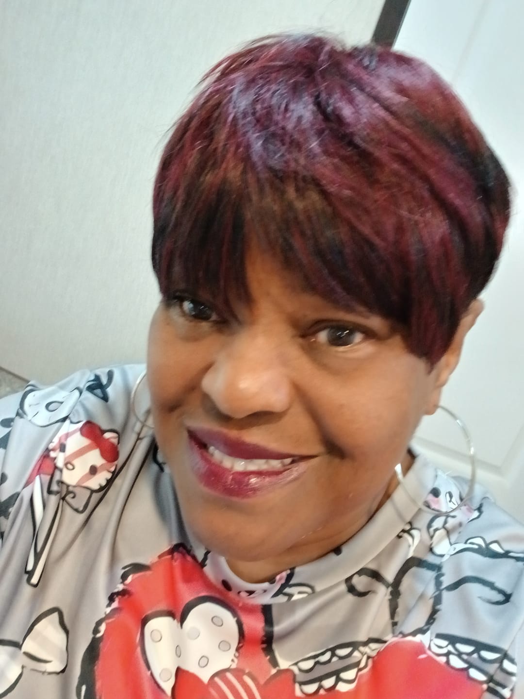 Customer photo review of Outre Wigpop Full Wig - NOLA