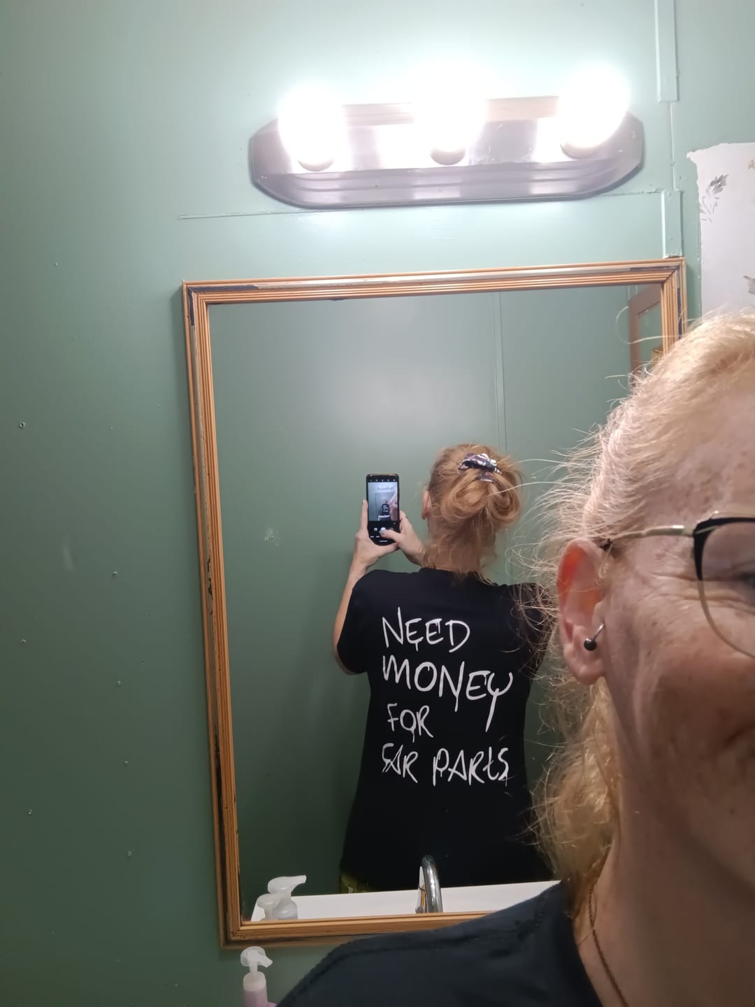 Customer photo review of 80Eighty® N$4Carparts Shirt