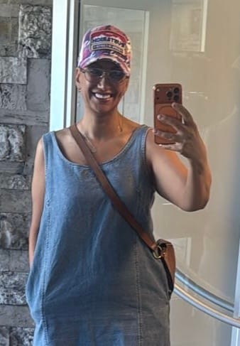 Customer photo review of Trucker Hat - Urban Collection - Born In Earth - Pembe