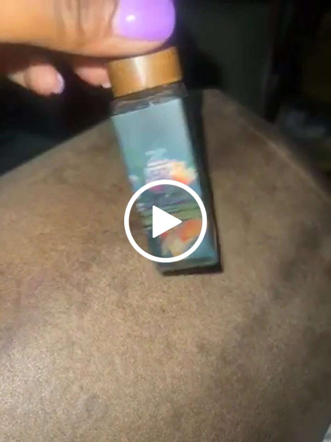 Customer video review of Misty Lily