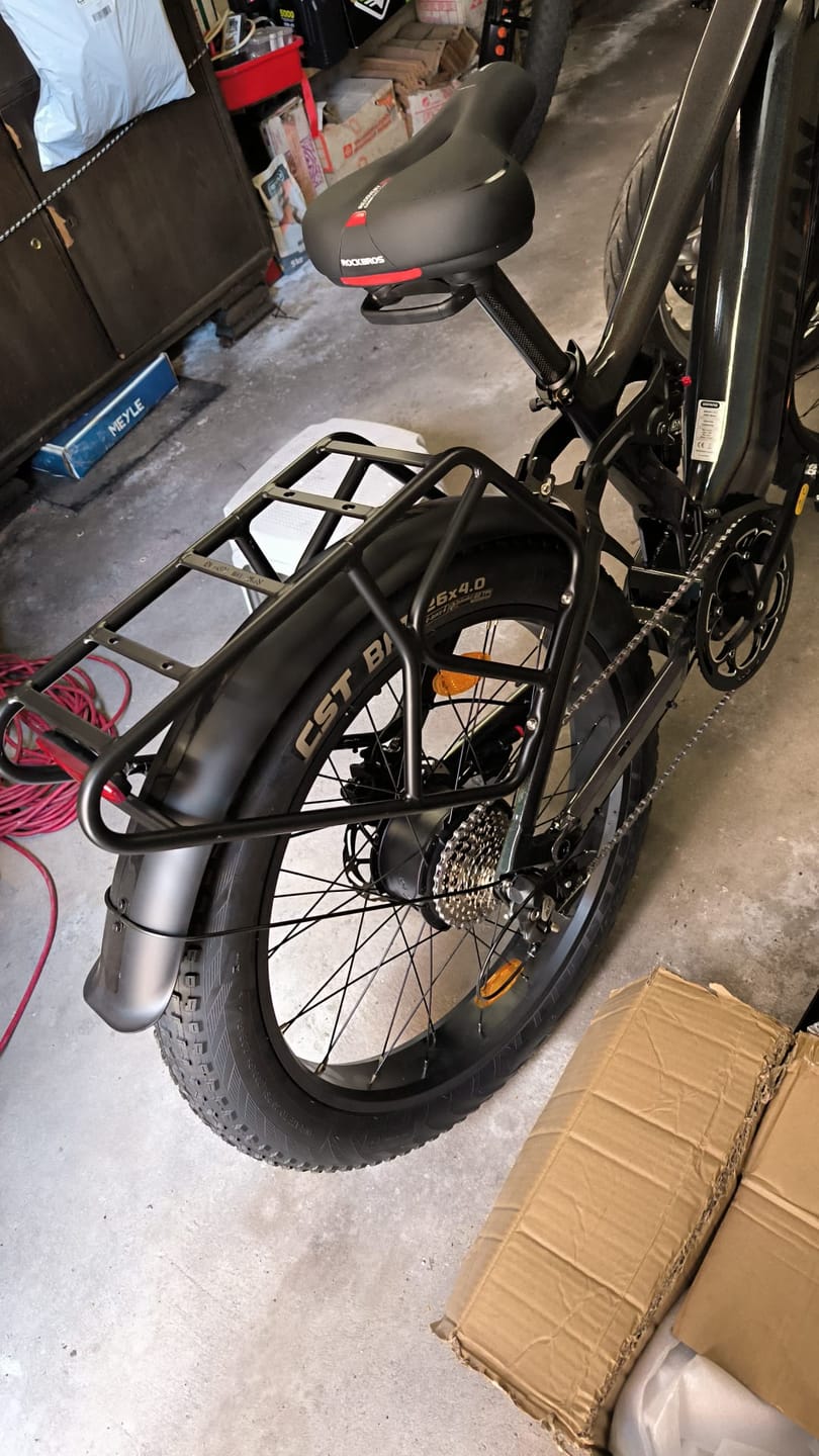 Customer photo review of Rear Rack + Rear Tail Light (for T7)