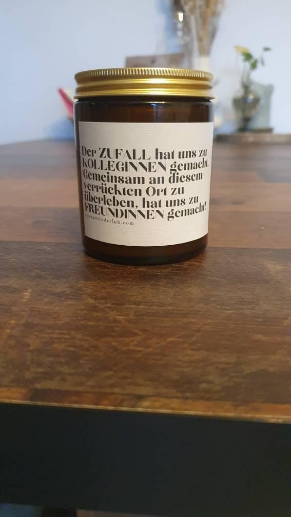 Customer photo review of Glück machte uns zu Kollegeginnen. Kranker Psycho Scheiß zu Freundinnen
