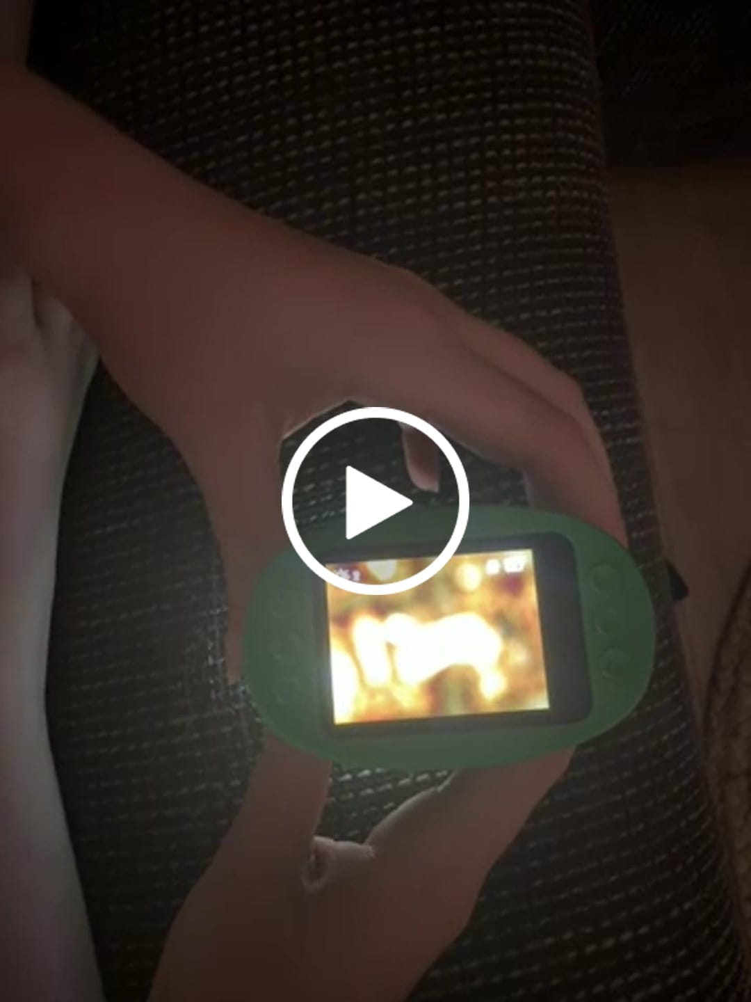 Customer video review of Edubini Abenteuer-Mikroskop für Kinder