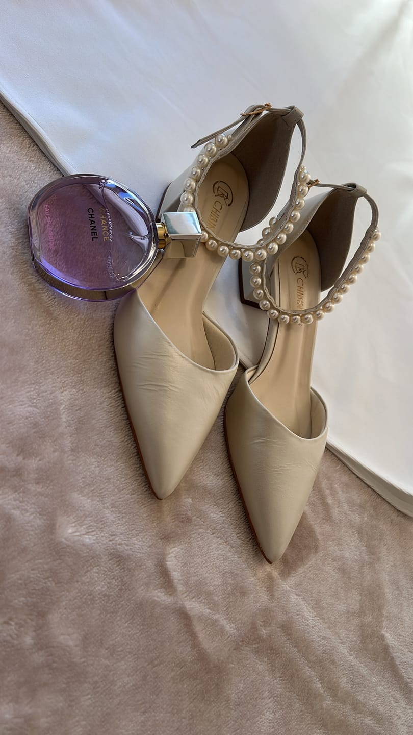 Customer photo review of Scarpin Noiva Couro Perolado Off White
