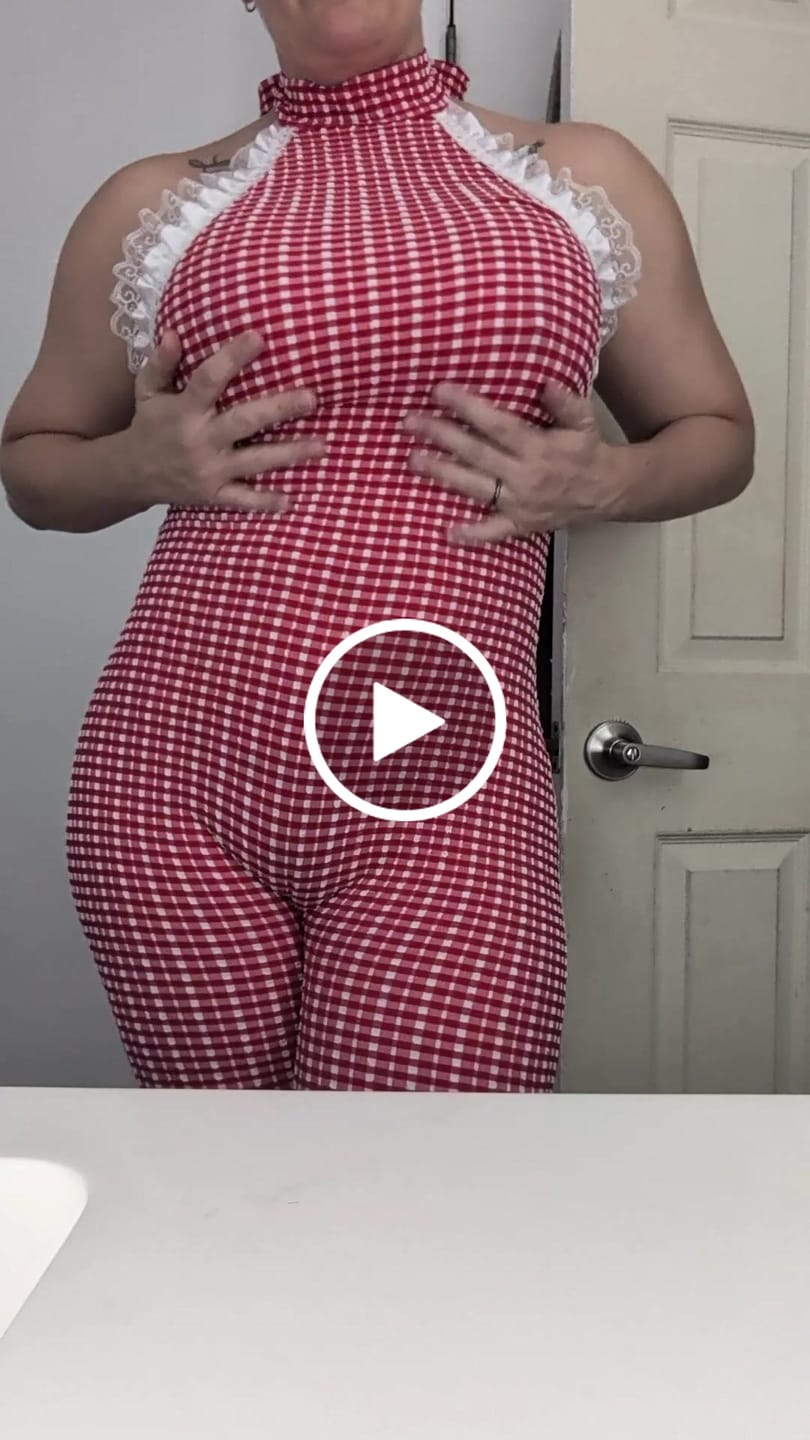Customer video review of Vintage Barbie